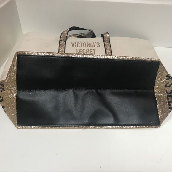 Victoria's Secret Cream and Gold Tote Bag - Picture 8 of 13